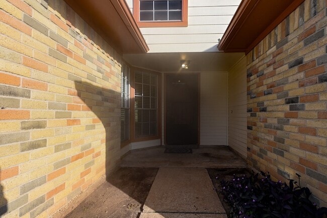 Building Photo - 6543 Liberty Valley Dr