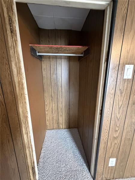 Building Photo - 1154 Eisenhower Dr