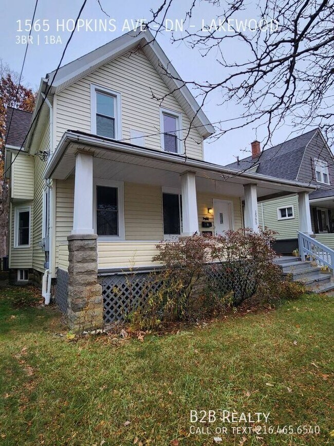 Building Photo - 1565 Hopkins Ave