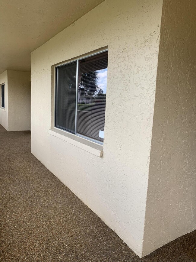 Building Photo - 3212 Strawflower Way
