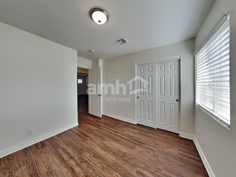 Building Photo - 7901 Rustic Canyon Ct