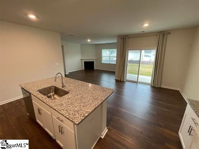 Building Photo - 933 Greyford Ln