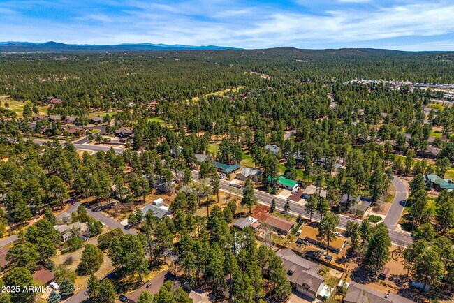 Building Photo - 3361 W Hansen