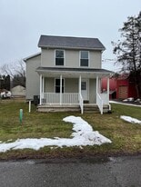 Building Photo - 557 Postal St