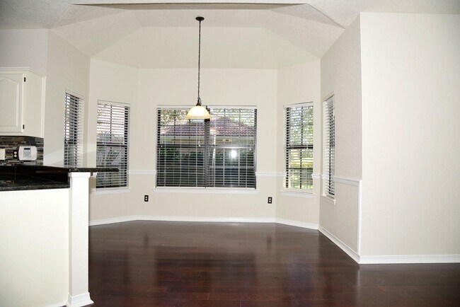 Building Photo - 116 Baywind Dr