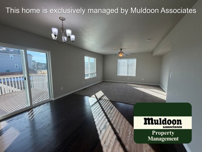 Building Photo - Newer build ready to move in!