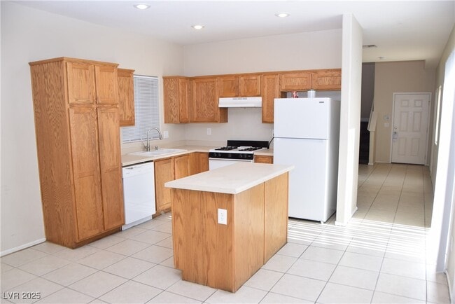Building Photo - 3612 Terneza Ave