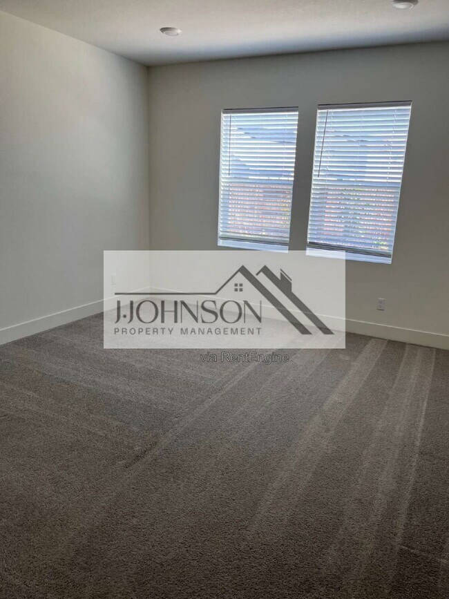 Building Photo - 1311 Caravel Ct