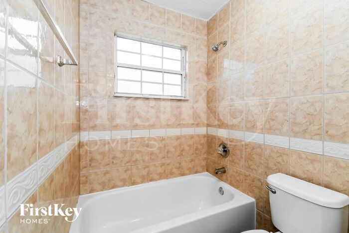 Building Photo - 4502 Arch Creek Dr
