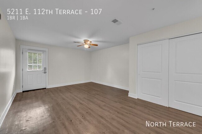 Building Photo - 5211 E 112 Terrace