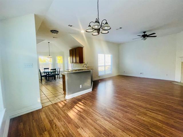 Building Photo - 8416 Sonnet Dr