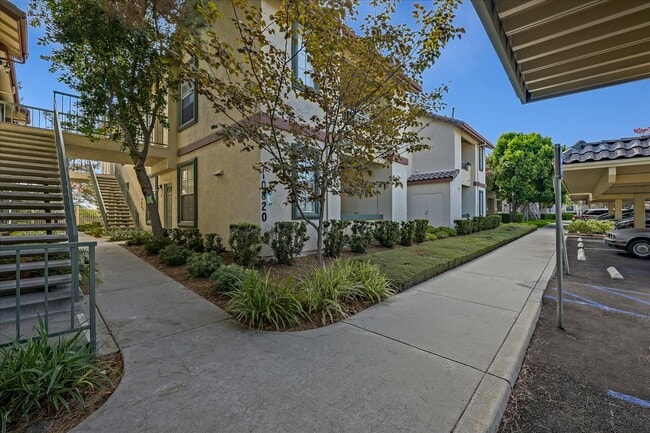 Primary Photo - 10820 Sabre Hill Dr