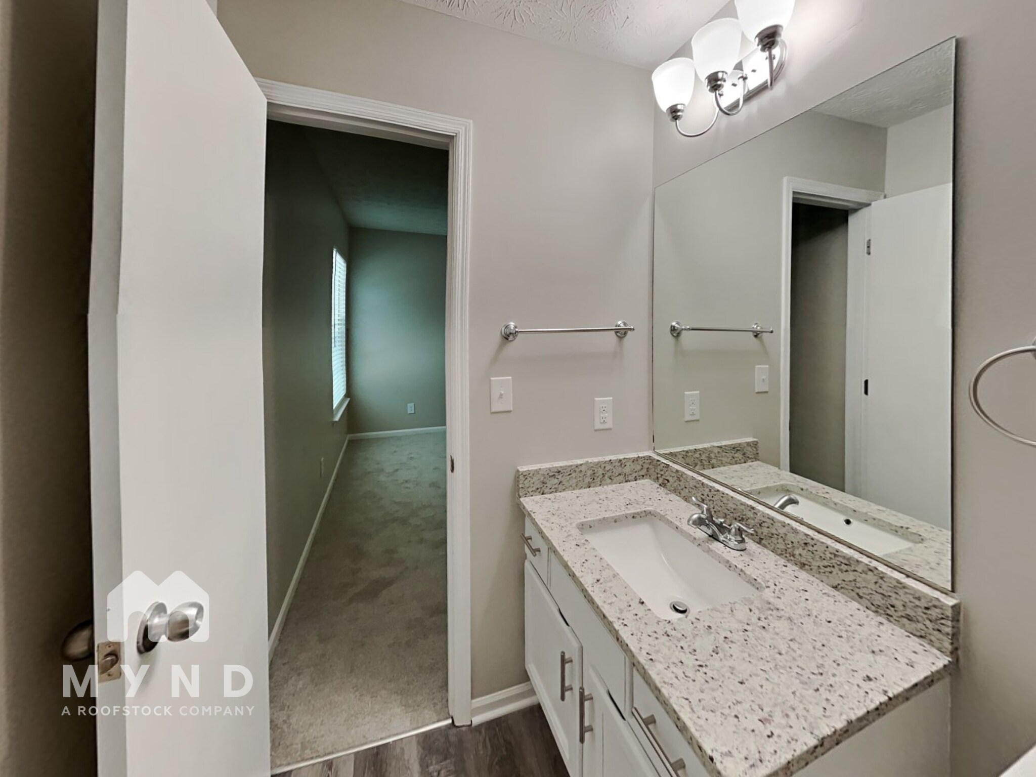 Building Photo - 264 Fennel Wy SW