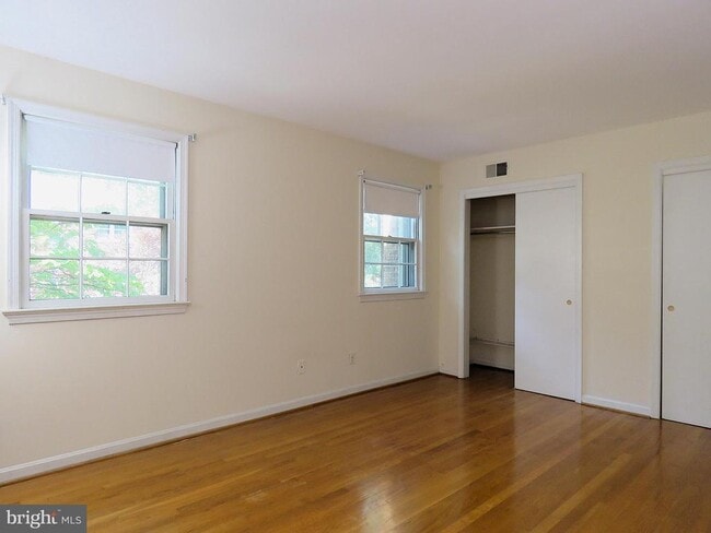 Building Photo - 9226 Bailey Ln