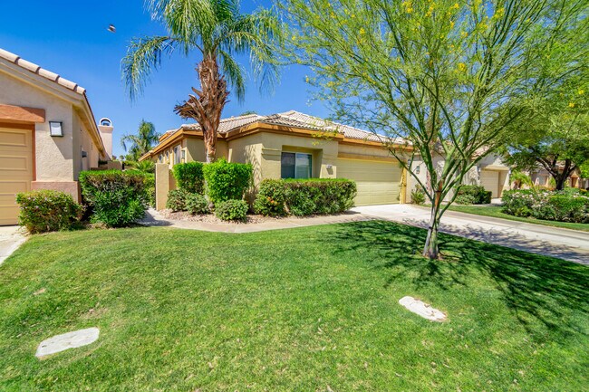 Building Photo - 67568 S Laguna Dr