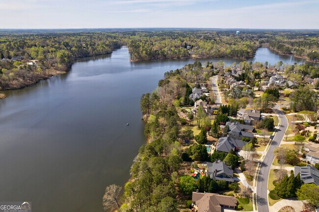 Building Photo - 115 Peninsula Dr