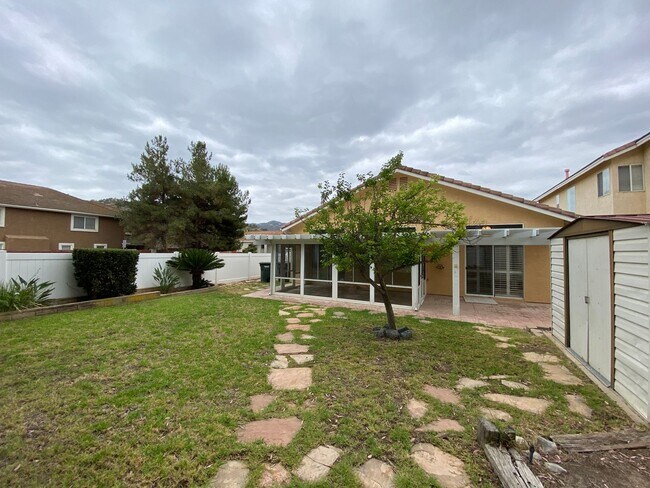 Building Photo - Spacious 3 Bedroom, 2 Bath located in Treasures of Caste Creek Community!
