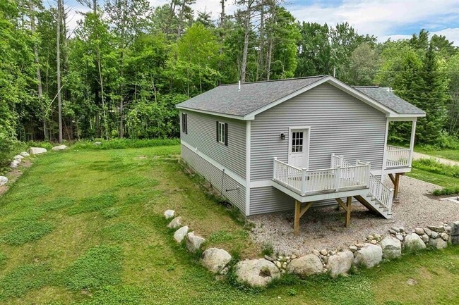 Building Photo - 4 Mill Pond Rd