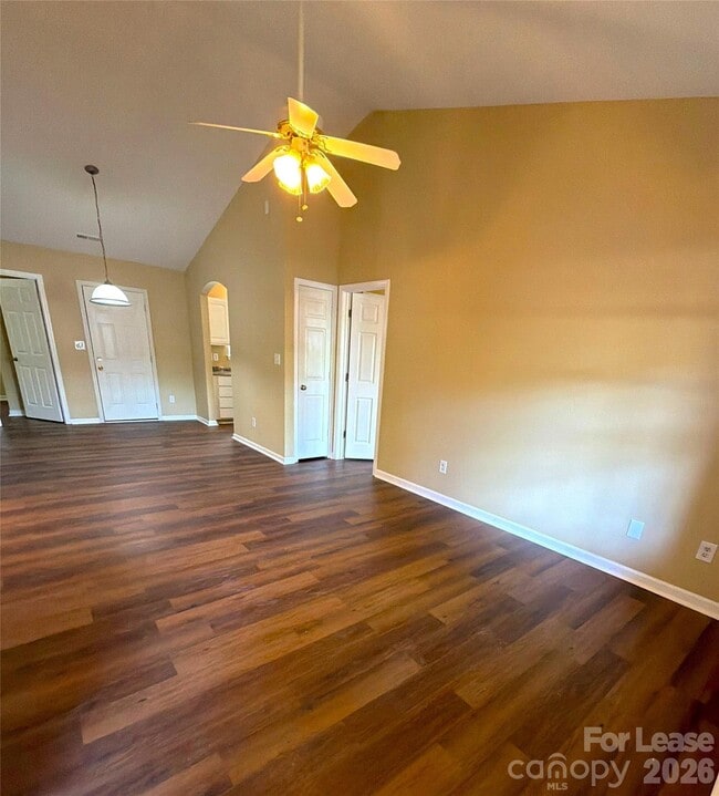 Building Photo - 9329 Kendall Dr