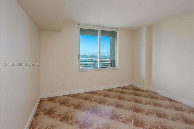Building Photo - 335 S Biscayne Blvd
