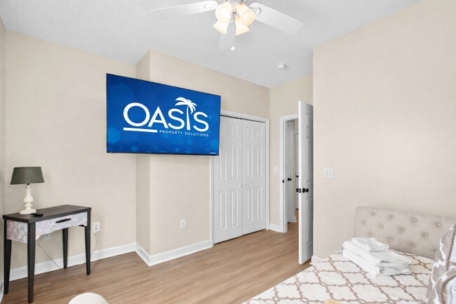 Building Photo - 5801 Oyster Catcher Dr