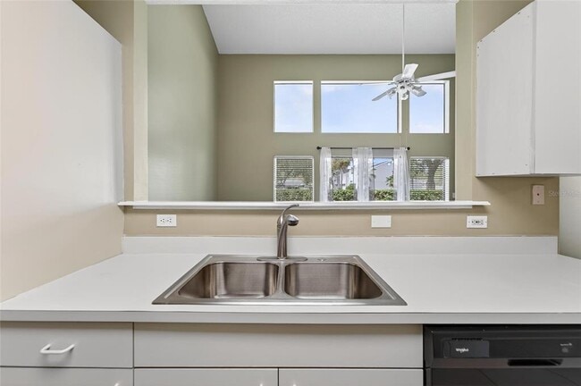 Building Photo - 4209 Brentwood Park Cir