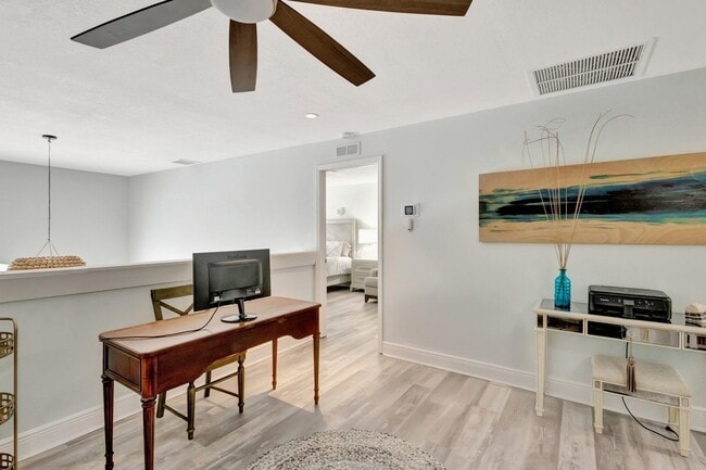 Building Photo - 120 Ocean Dunes Cir
