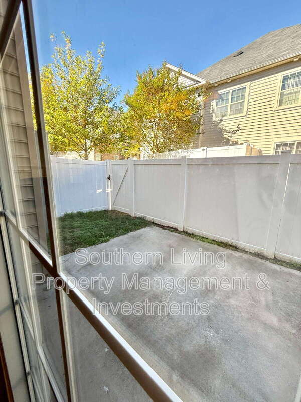 Building Photo - 11410 Felizzano Pl