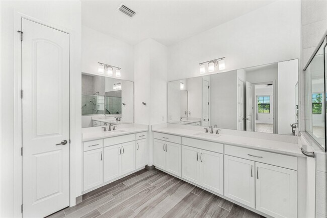 Building Photo - 2479 Millennium Cir