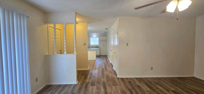 Building Photo - Coming Soon! Cozy 3 Bedroom Unit!