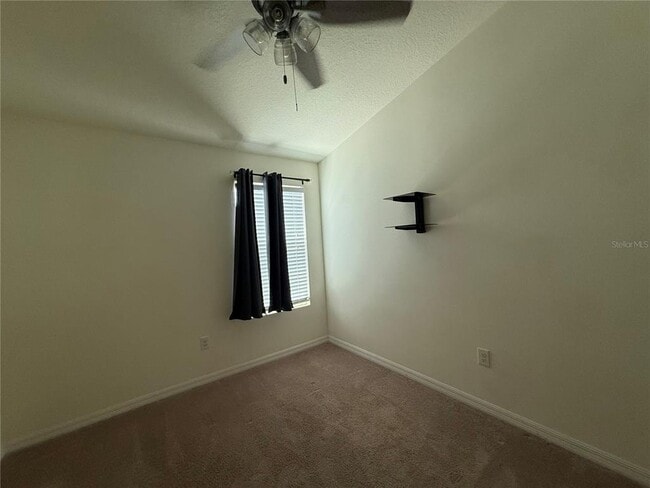 Building Photo - 6843 40th Ln N
