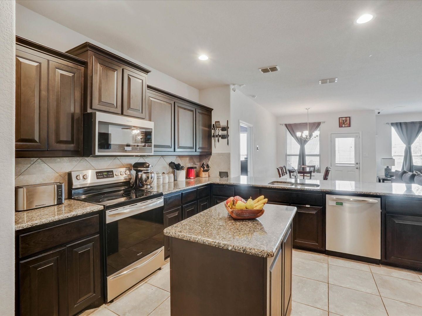 Building Photo - 10704 Ersebrook Ct