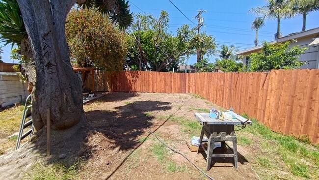 Building Photo - Newly Remodeled 4 Bed 3 Bath in Chula Vist...