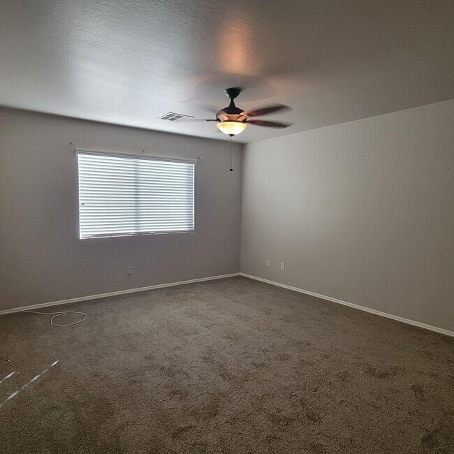 Building Photo - Four bedroom in Ashton Ranch