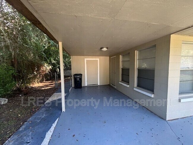 Building Photo - 314 Nanette Dr