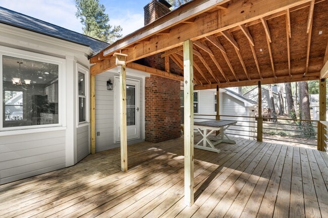Building Photo - 3641 Meadow Creek Ln