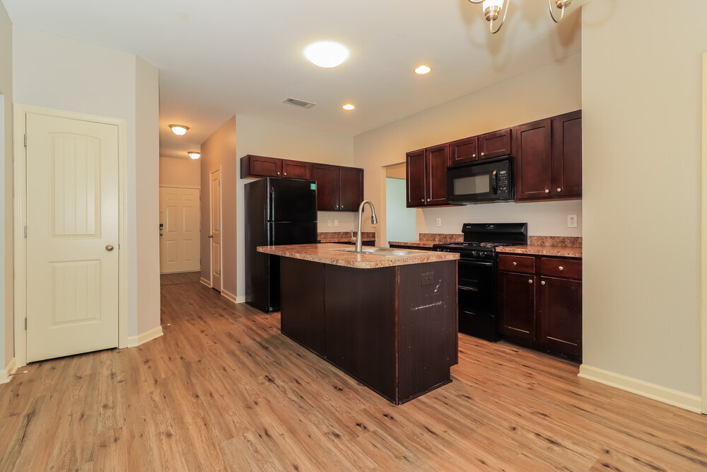 Building Photo - 50 Vivid Ln