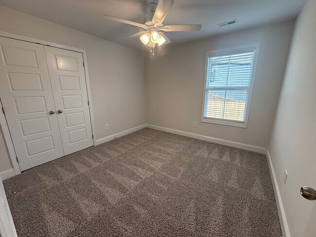 Building Photo - Open-Concept Gorgeous New Construction Home