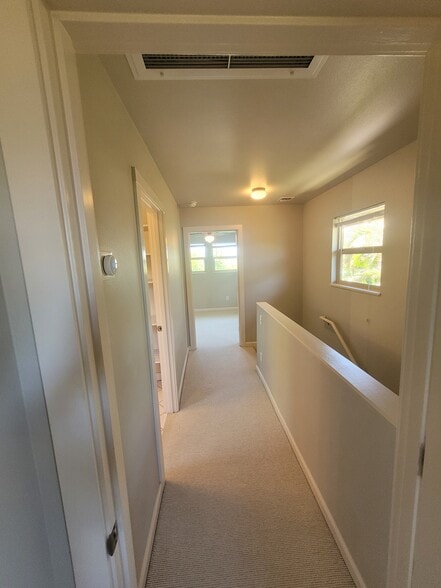 Upstairs Hallway - 28 Hoku Pl