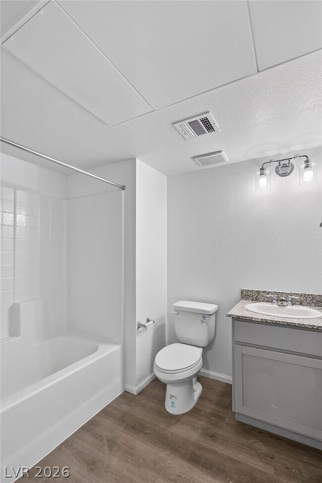 Building Photo - 2309 Seco Adobe Cir