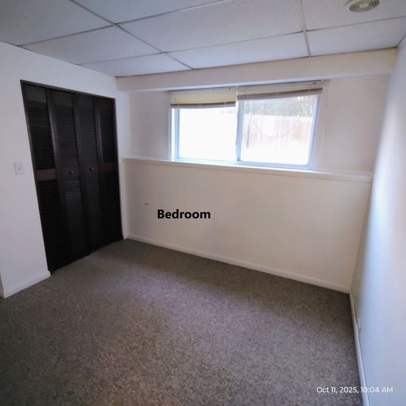 Building Photo - 124 Mammoth Rd