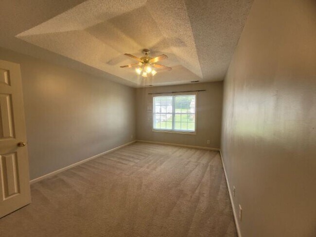 Building Photo - 50% OFF MOVE-IN SPECIAL!!!!!!!!