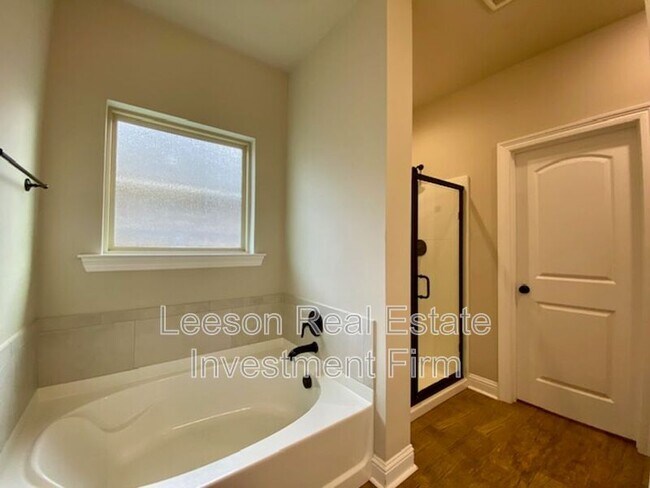 Building Photo - 253 Berkshire Pl