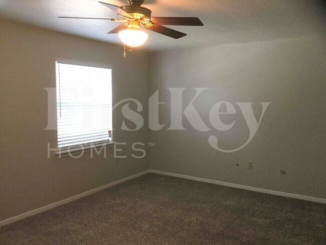 Building Photo - 4702 Hickory Downs Dr
