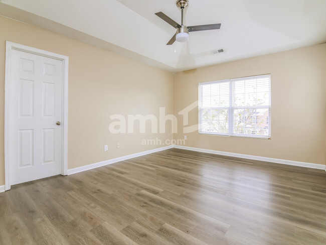 Building Photo - 1125 Rutledge Landing Dr