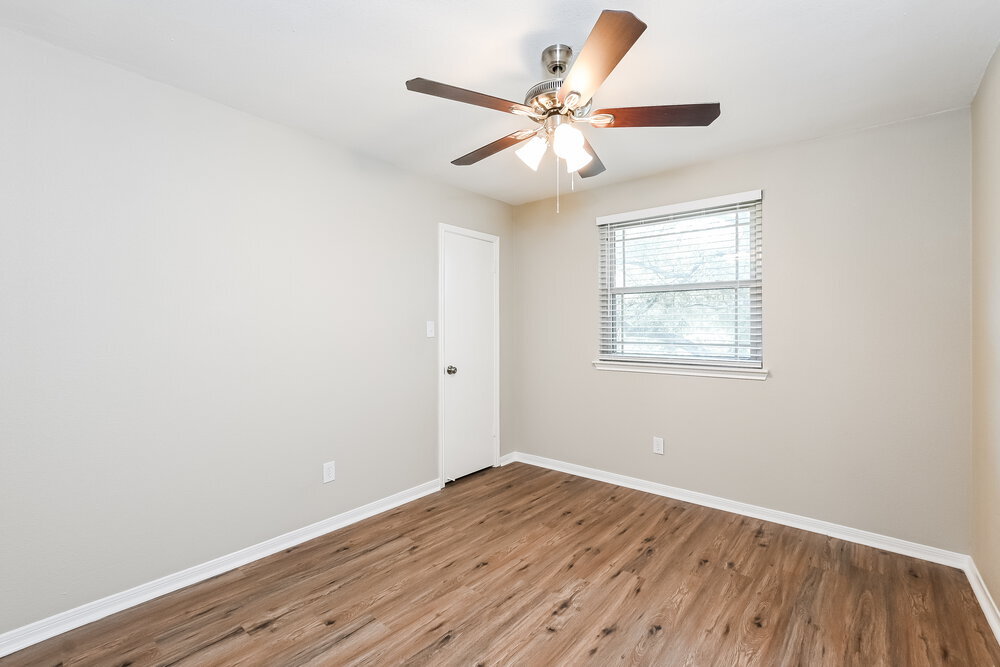 Building Photo - 2511 Owens Cross Dr