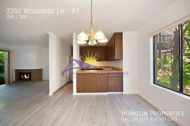 Building Photo - 2200 Woodside Ln