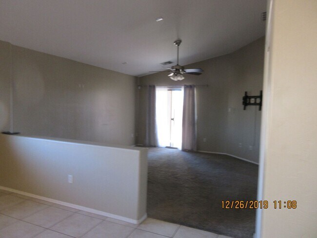 Building Photo - Rancho Sahuarita beautiful home