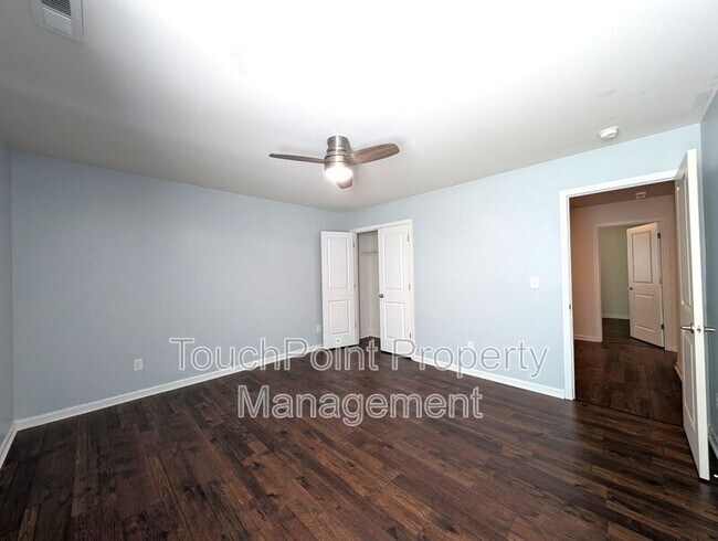 Building Photo - 2525 Mcintosh St