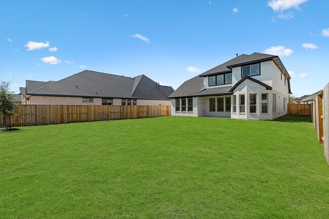 Building Photo - 2610 Glacier Pt Dr